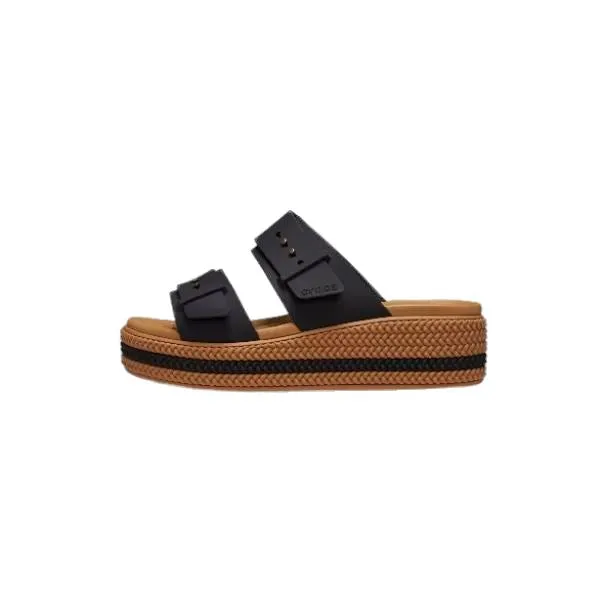 כפכפי פלטפורמה קרוקס לנשים עם סוליה קלועה Crocs Brooklyn Woven Buckle Black 209978-001