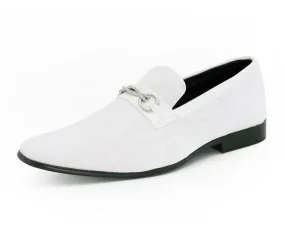 Amali Throne White Men’s Velvet Loafers With Paisley Pattern
