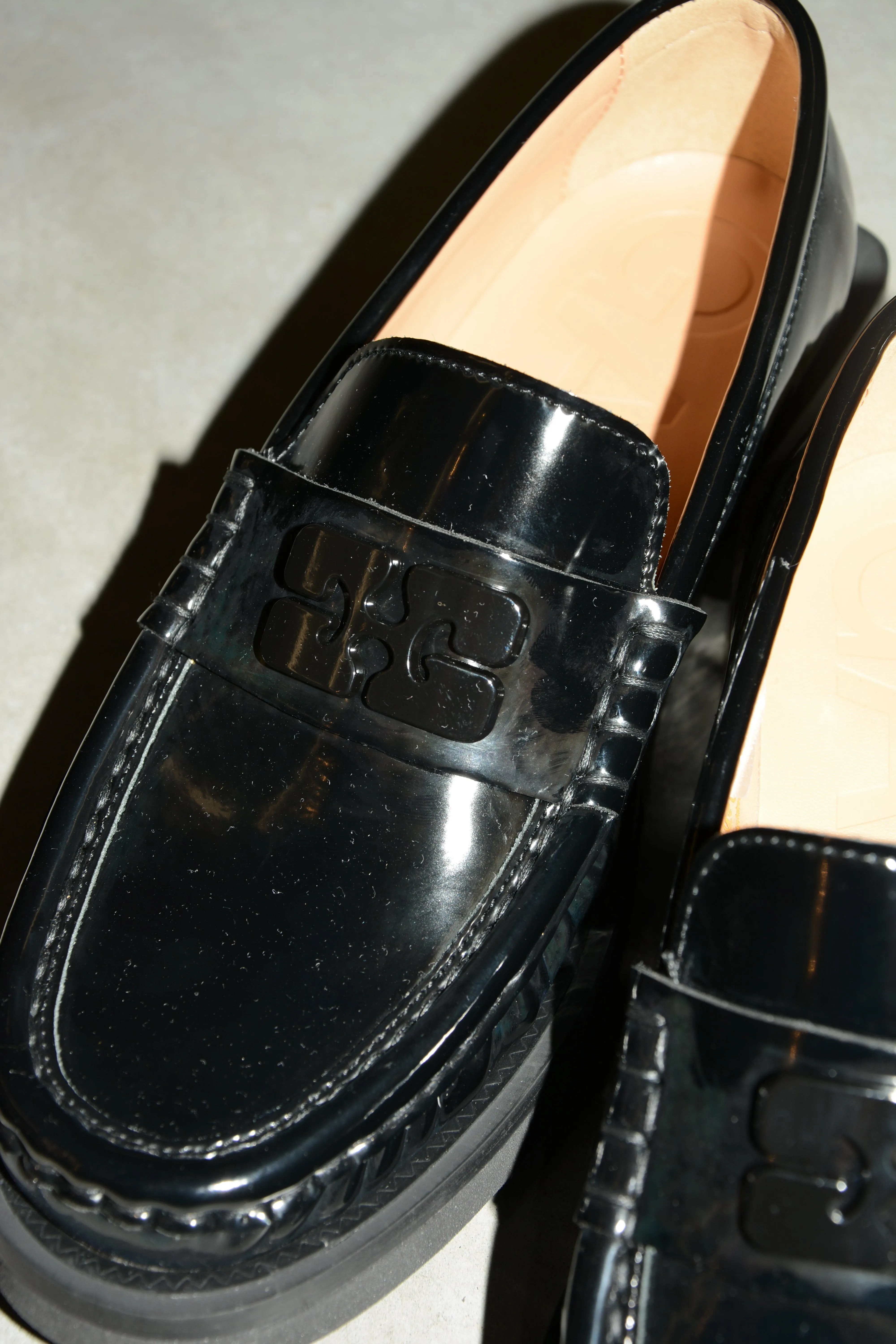 BUTTERFLY LOGO MOCASSIN PATENT