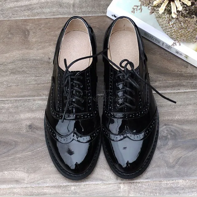 Chromura Opulessa Lace Footwear