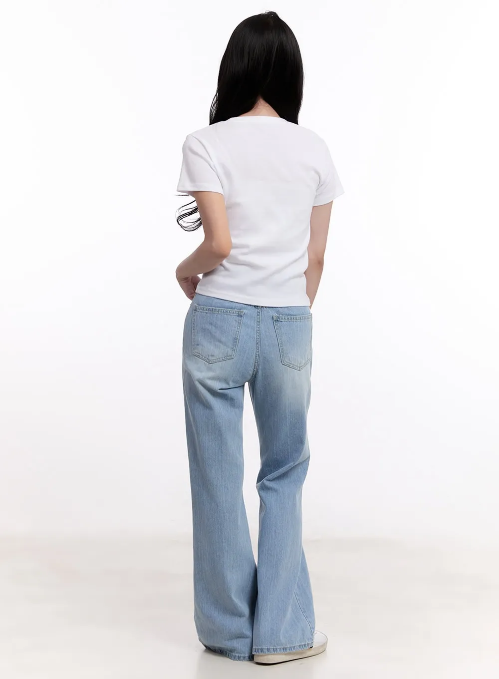 Daniella Relaxed-Fit Flared Jeans CM526