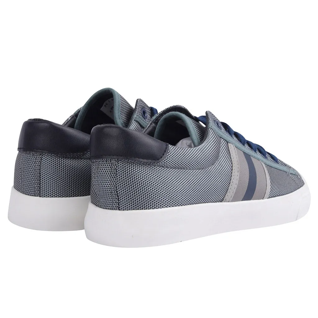 Ferrara Trainers In Grey With Contrast Stripes