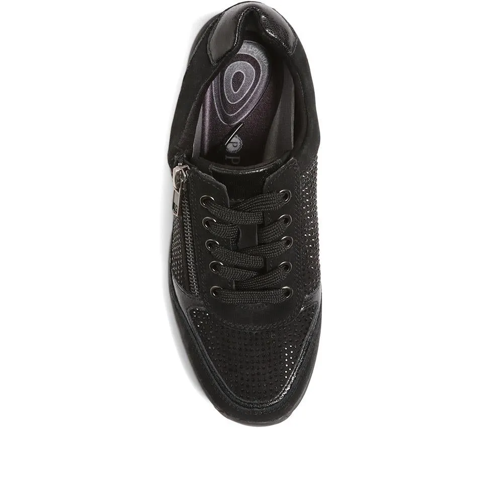 Lace-Up Leather Trainers - BRK35087 / 322 550