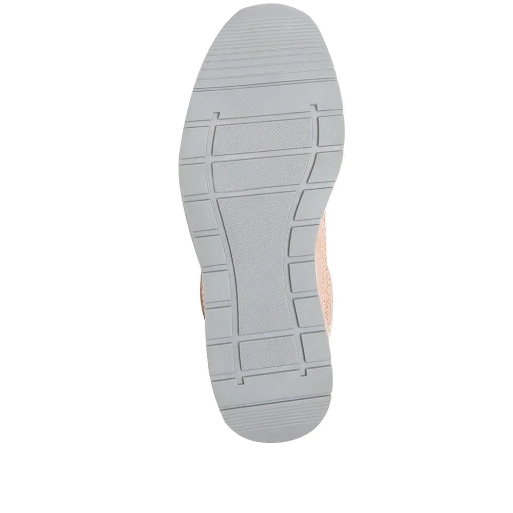 Lace-Up Leather Trainers - BRK35087 / 322 550
