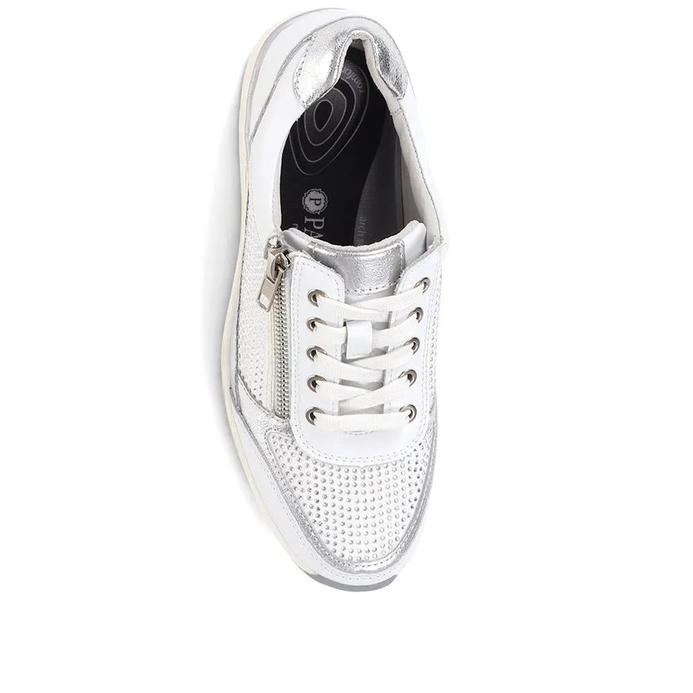 Lace-Up Leather Trainers - BRK35087 / 322 550