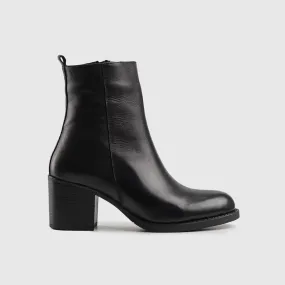 Leather Ankle Boots 11527