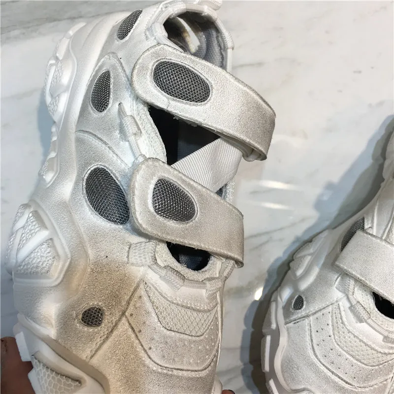 LUXE SEVEN DESIGN VINTAGE WHITE TRAINERS