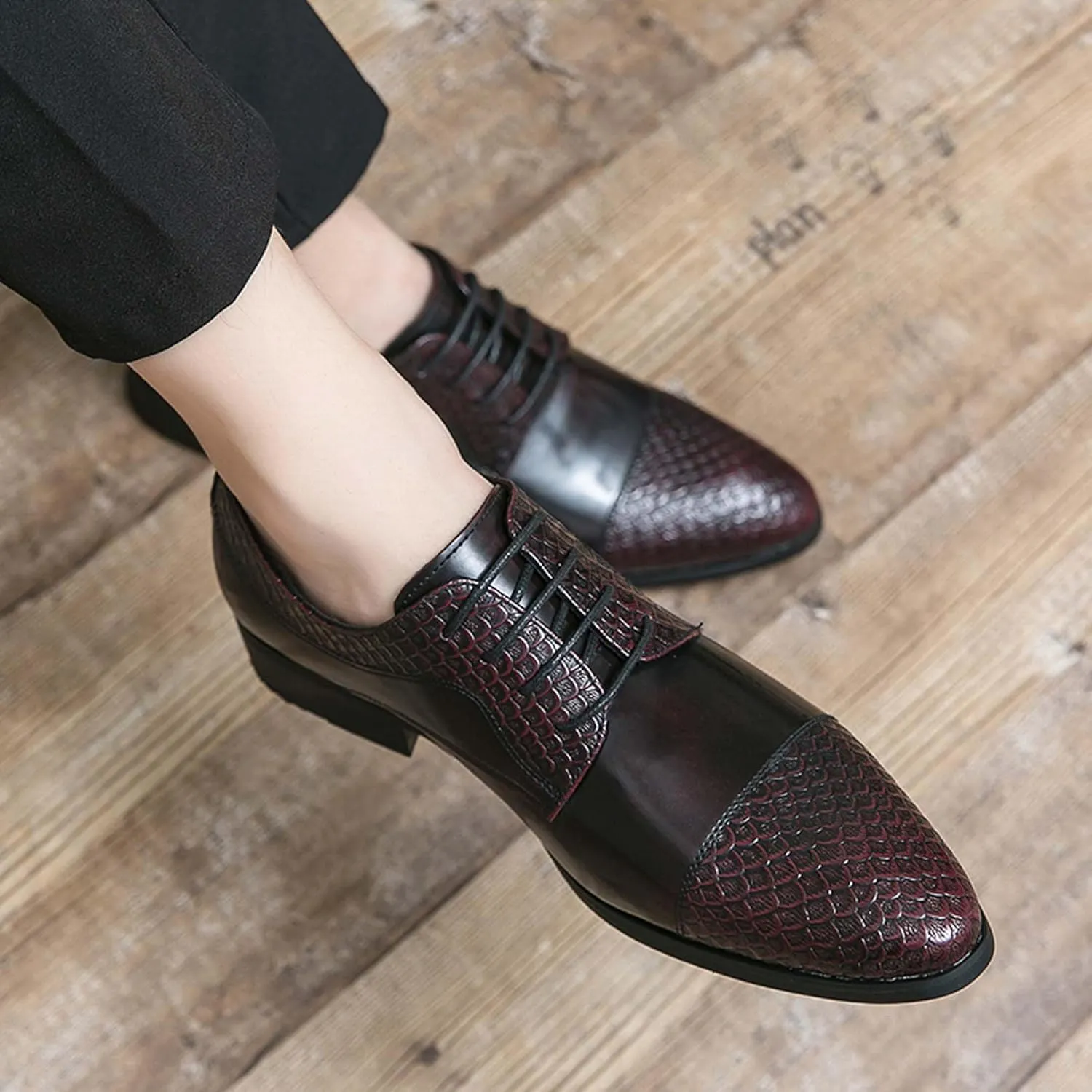 Men's Comfortable Flat Shoes Large Business Shoes Closed Toe Pointed Casual Comfortable Formal Dress Work Shoes