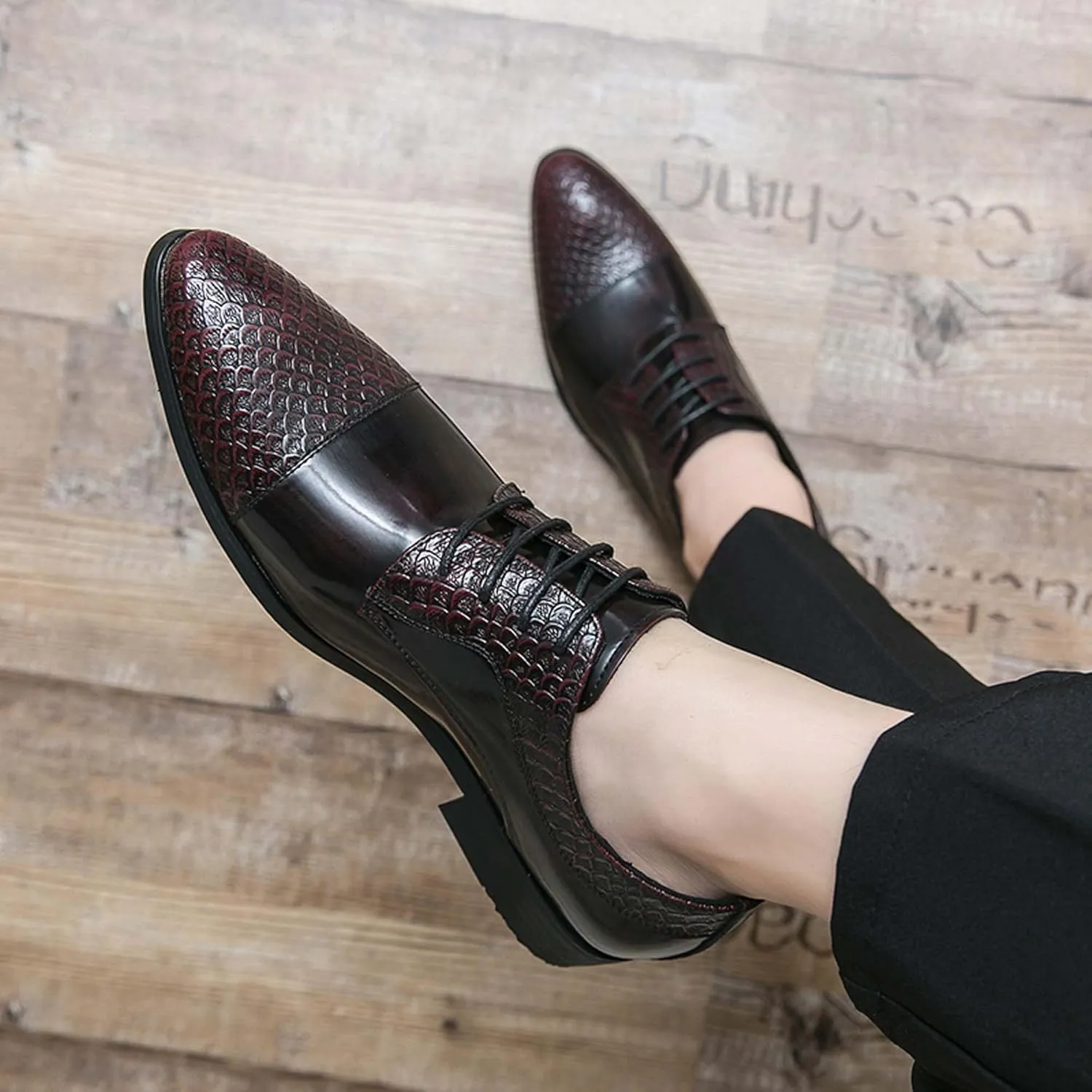 Men's Comfortable Flat Shoes Large Business Shoes Closed Toe Pointed Casual Comfortable Formal Dress Work Shoes
