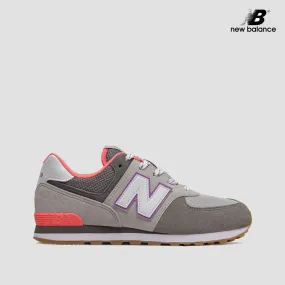 NB White Trainers