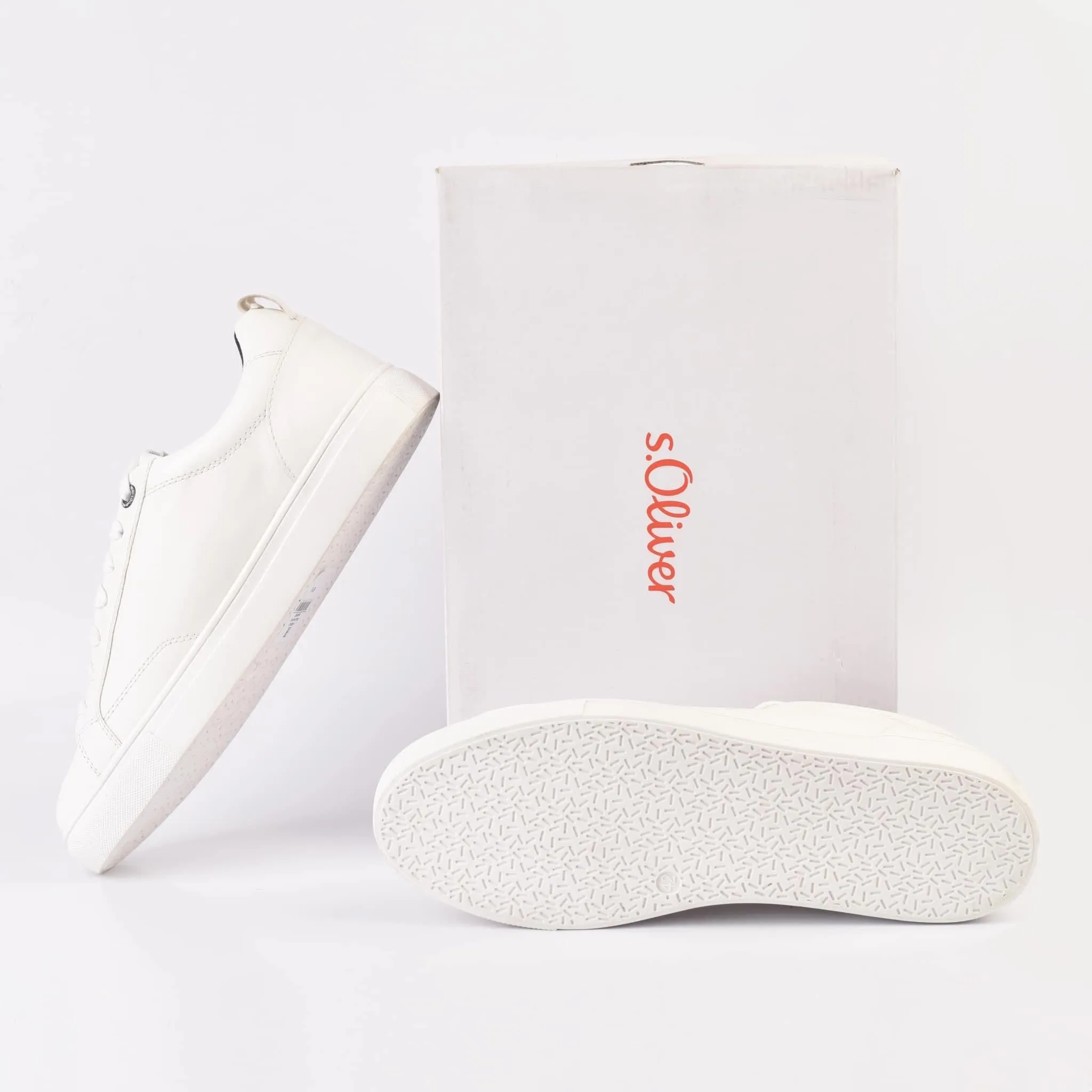 S.Oliver Sneakers - White