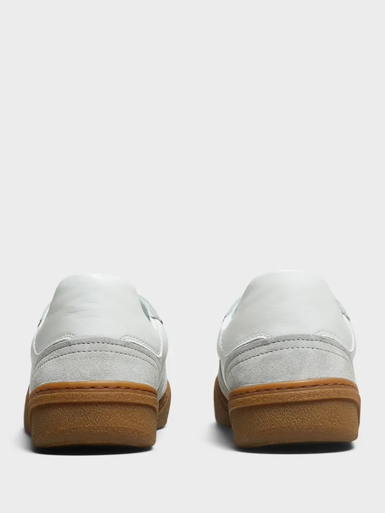 Women's Bars Sneakers in White and Brown